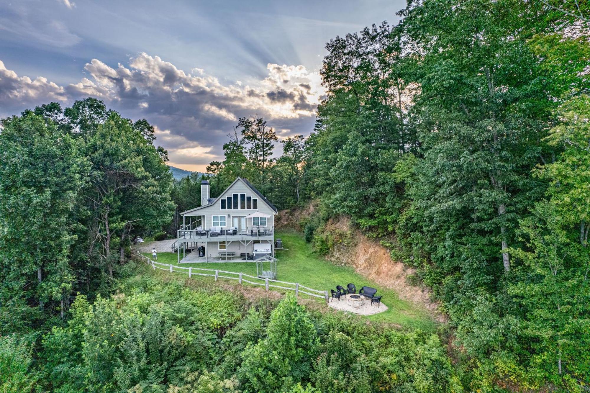 Stunning Mtn. Views! 4Br With All The Amenities! - Vista Vibes- Bryson City Exterior foto